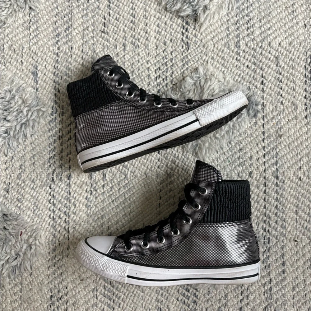 Converse - Picture 2 of 9